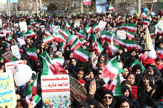 راهپیمایی 22 بهمن و حضور پررنگ مردم