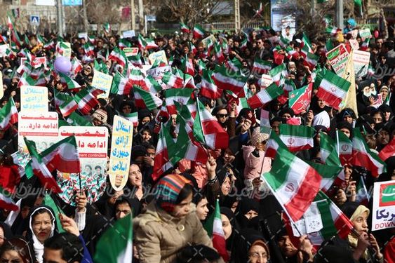 راهپیمایی 22 بهمن و حضور پررنگ مردم