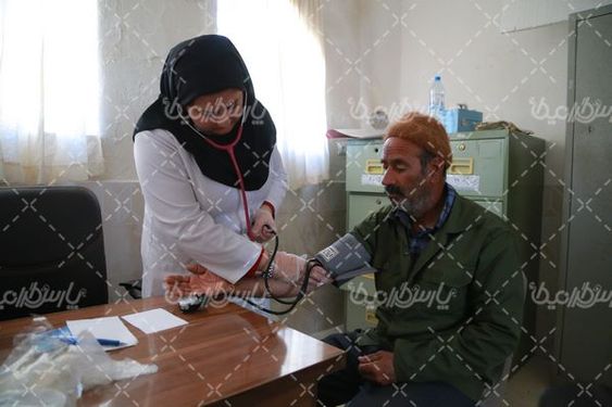 کمک به مردم محروم و اردوی جهاد پزشکی