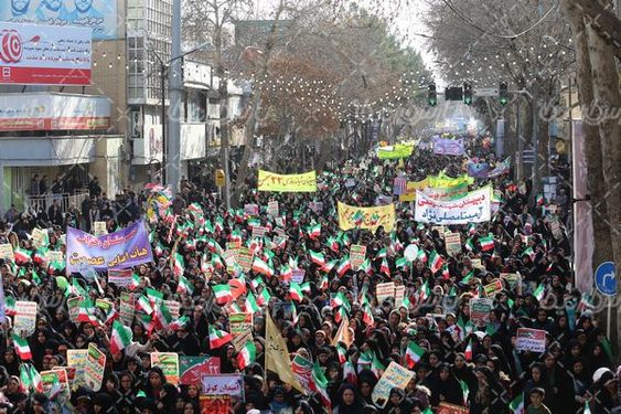 راهپیمایی  22 بهمن  و حضور پرشور مردم