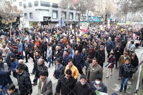راهپیمایی 22 بهمن و حضور گسترده مردم