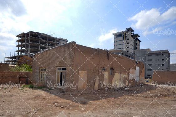 خانه مخروبه