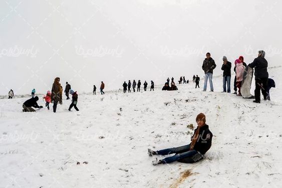 تصویر با کیفیت تفریحات زمستانی