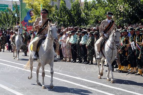 رژه یگان اسب سوار ارتش