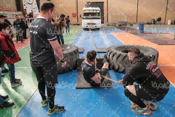 تصویر با کیفیت مسابقه قوی ترین مردان