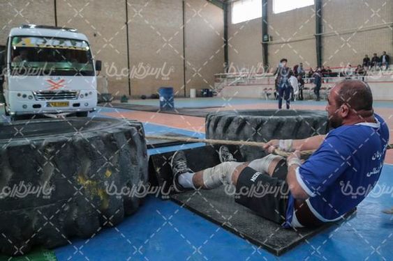 تصویر با کیفیت مسابقه قوی ترین مردان