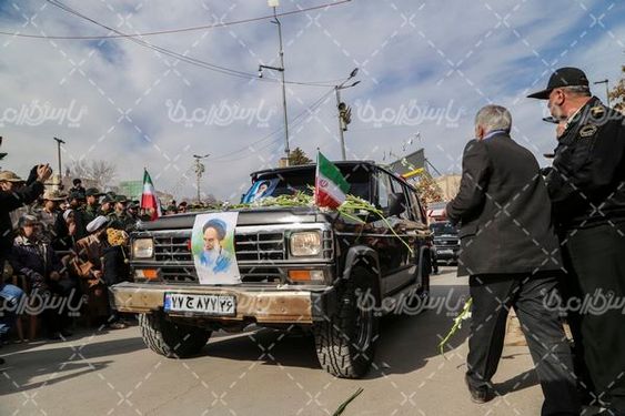 تصویر با کیفیت سالروز ورود امام خمینی
