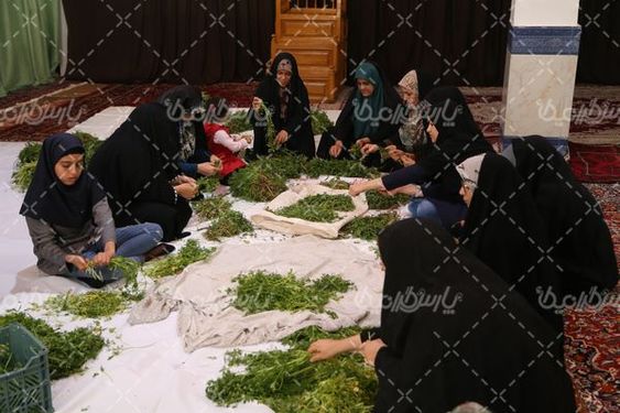 تهیه آش نذری