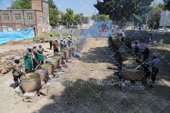 پخت غذای نذری