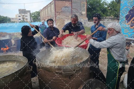 پخت غذای نذری