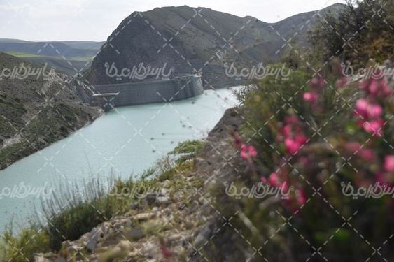 تصویر با کیفیت دریاچه