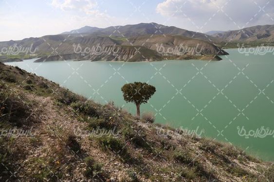 منظره ی زیبای سد