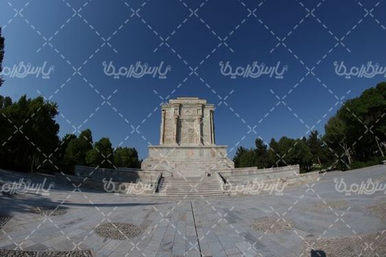 تصویر با کیفیت مقبره فردوسی