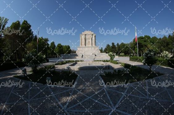 تصویر با کیفیت مقبره فردوسی