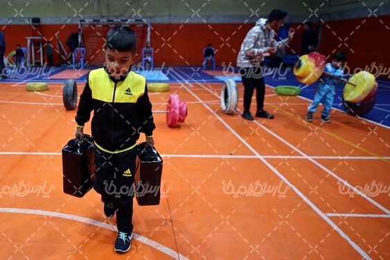 مسابقه قوی ترین مردان کوچک