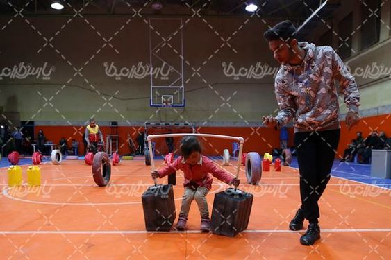 مسابقات قوی ترین مردان کوچک