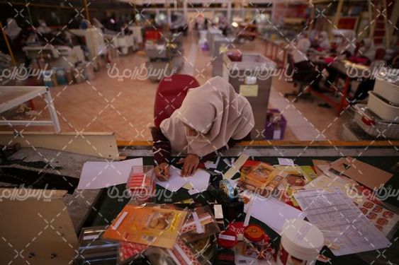 تصویر با کیفیت کارخانه زعفران