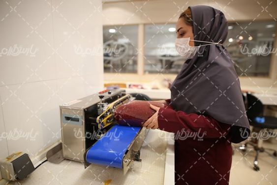 دانلود عکس کارخانه زعفران