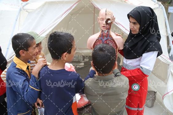 تیم پزشکی هلال احمر