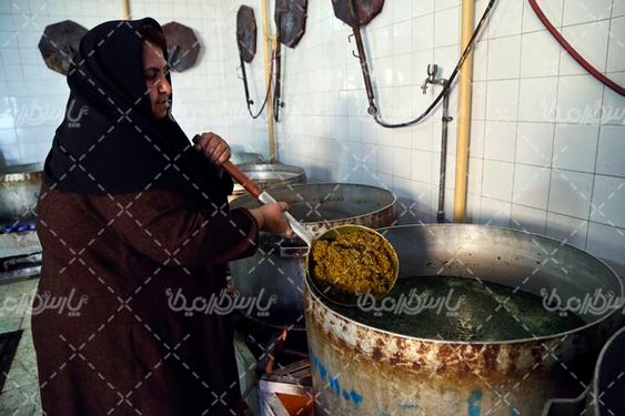 تصویر با کیفیت آش نذری