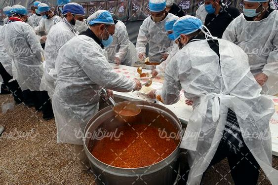 پخش غذای نذری