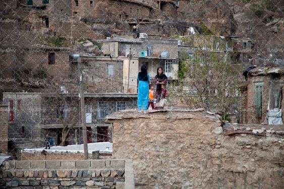 زنان محلی روستای زردوئی
