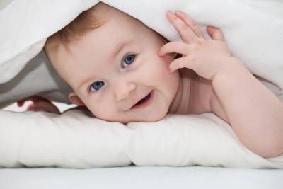 کودک بچه نوزاد بانمک لبخند