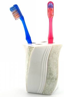 خمیر دندان مسواک بهداشت و سلامتی