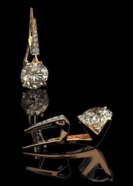 گوشواره  زیور آلات