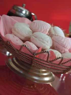 شیرینی نخودی قنادی 1