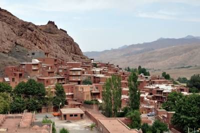 روستا پلکانی کوه درخت 1