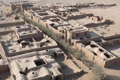 روستای کویری بیابان خشک