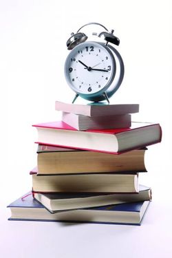 زمان مطالعه علم کتاب دانش 