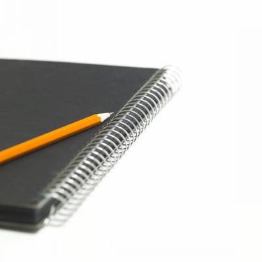 نوشت افزار دفتر یادداشت مداد