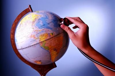 معاینه کره زمین