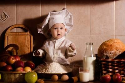 کودک سرآشپز مواد غذایی آشپزخانه