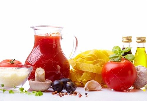 گوجه فرنگی سیر ماکارونی روغن 