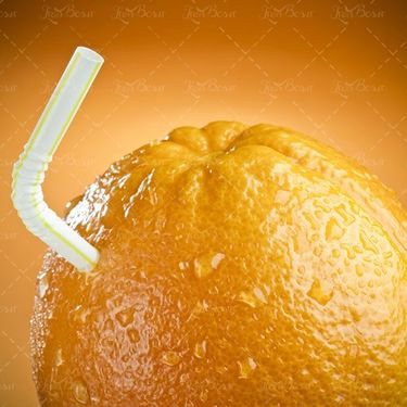 نی داخل پرتقال آبمیوه طبیعی 