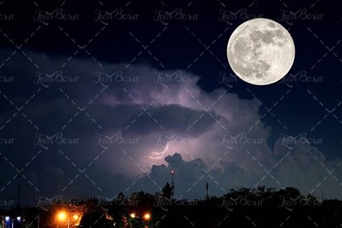 هوای ابری آسمان ابری ساعقه 
