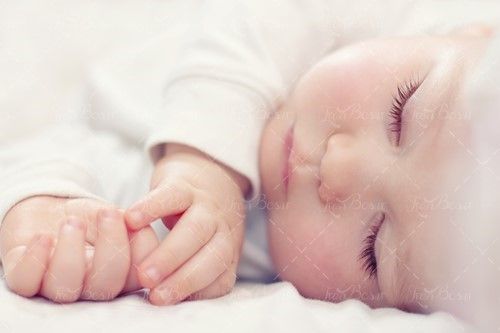 کودک خوایده بچه نوزاد خوابیده 2