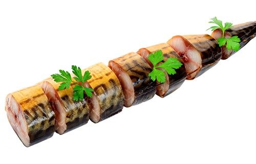 ماهی با تزئین سبزی جعفری 