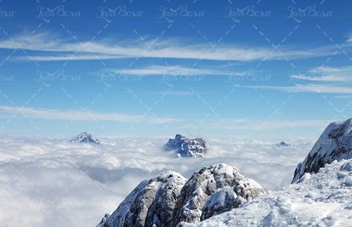 برف کوه کوهستان منظره بالای ابرها 