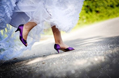 کفش پاشنه بلند بنفش لباس عروس