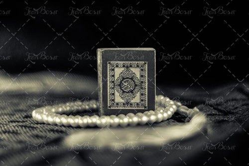تسبیح سفید کتاب قرآن کوچک 
