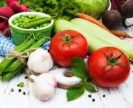 سیر نخود فرنگی هویج گوجه سبزیجات