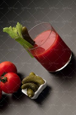 گوجه فرنگی آب گوجه خیار شور 