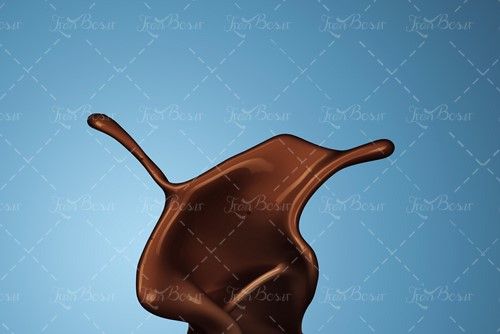 ریخه شدن شکلات داغ بکگراند آبی 