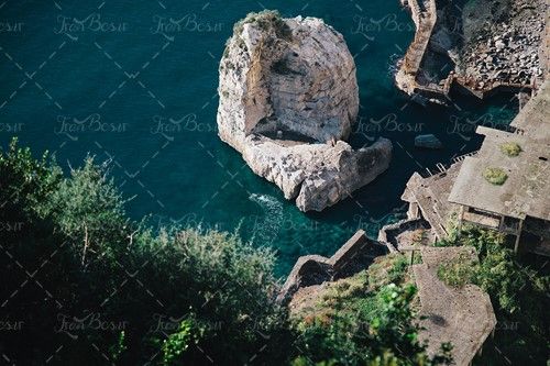 جزیره دریا  قله سنگ منظره گیاه طبیعت