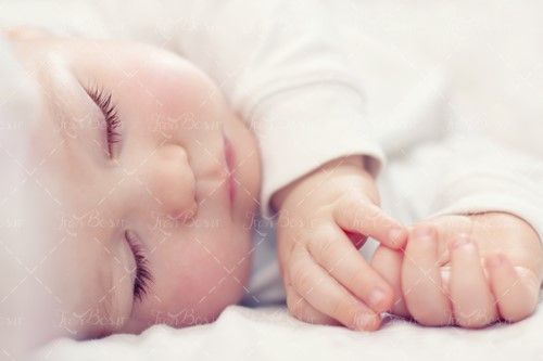 نوزاد کودک بچه خردسال بچه خوابیده 