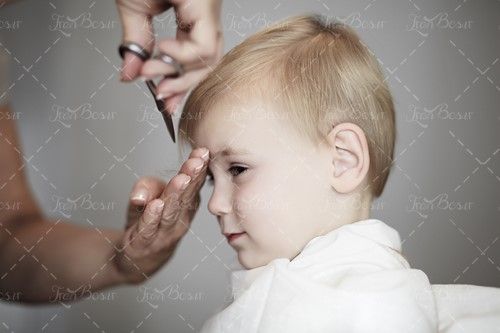 آرایشگاه مردانه کودک بچه خردسال 